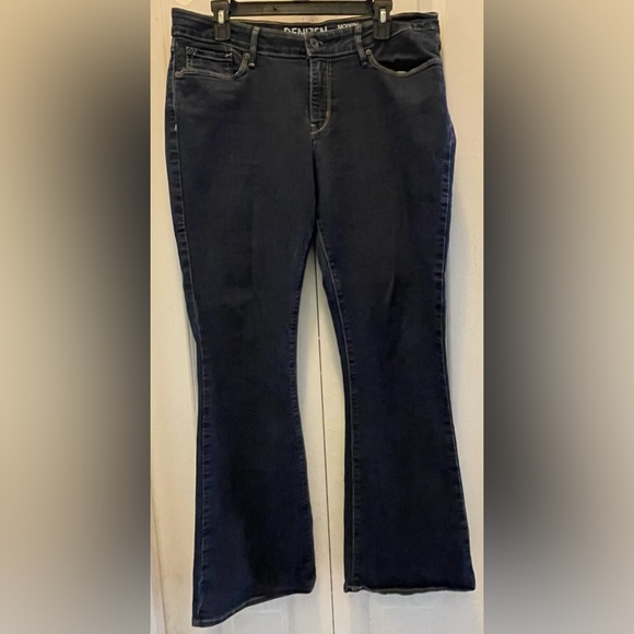 Denizen from Levi's modern bootcut jeans - Picture 1 of 7
